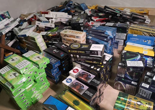 14元的黃山煙圖片(14塊的黃山煙有幾種)